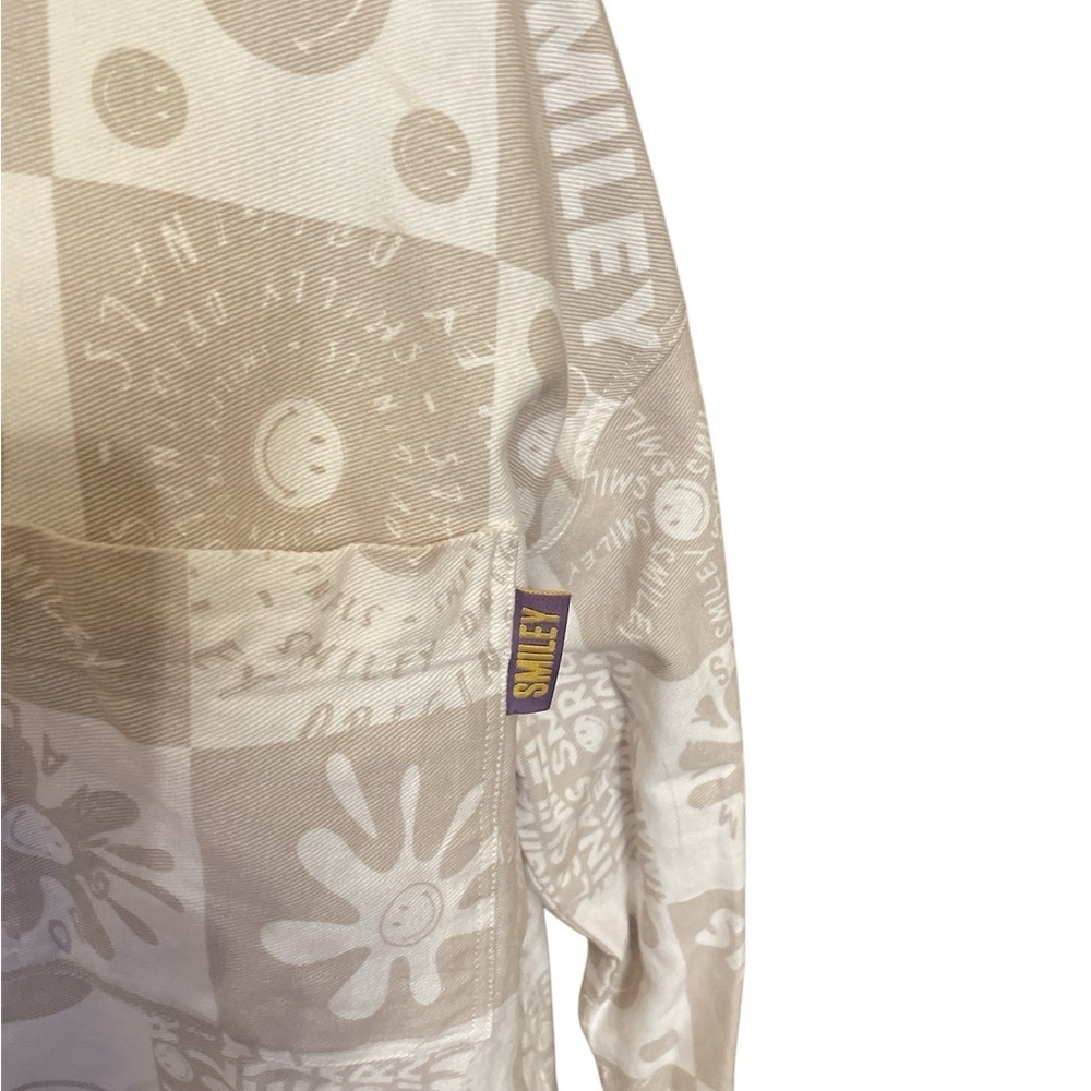 Smiley x H&M Jacket Graphic Relaxed Fit Streetwear Women's S Tan Beige Shacket - Picture 4 of 10